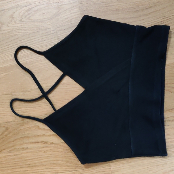 Brandy Melville Tops - Brandy Melville Crop Top